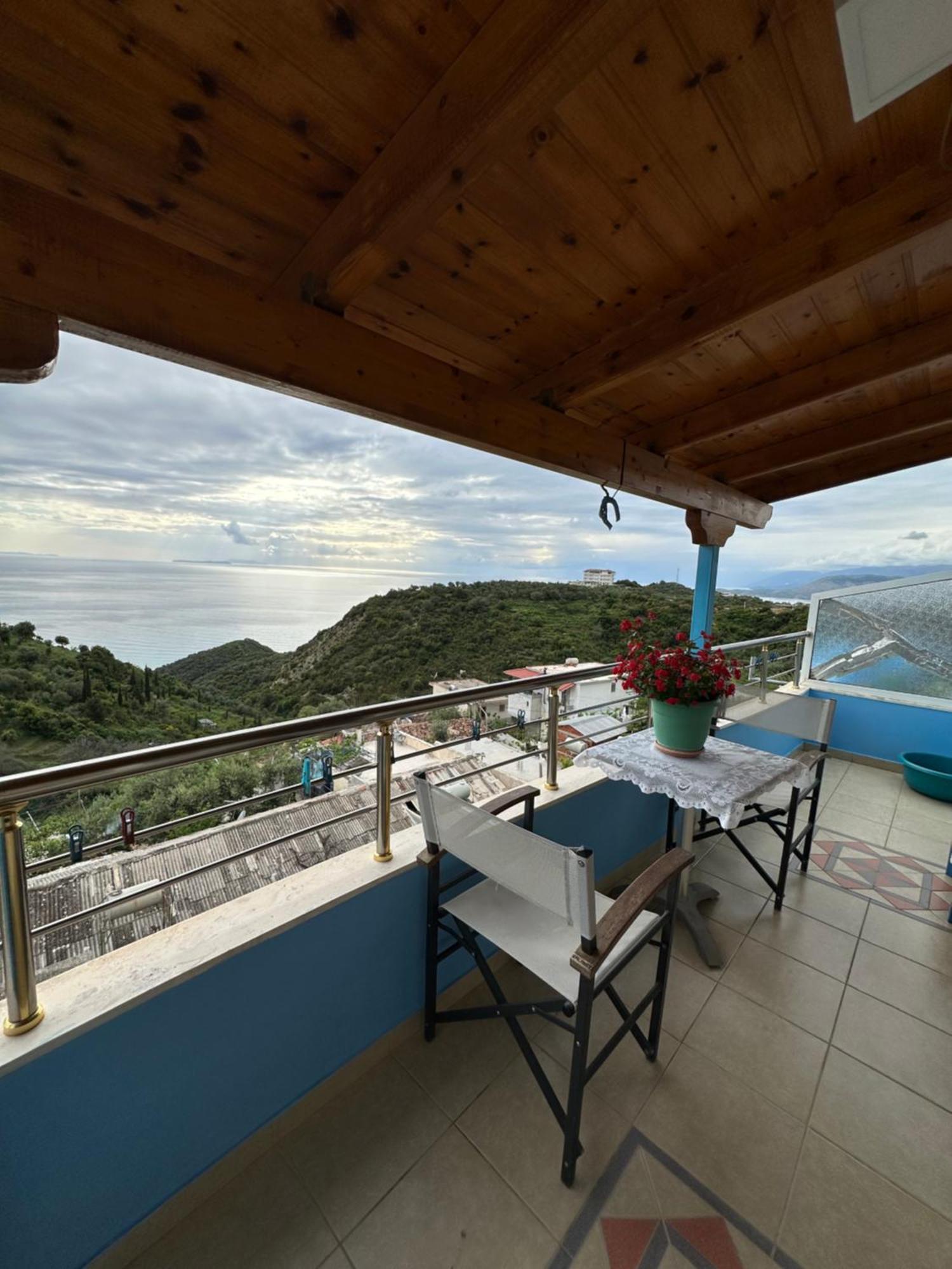 Selami Sea View Apartments Lukovë Eksteriør billede
