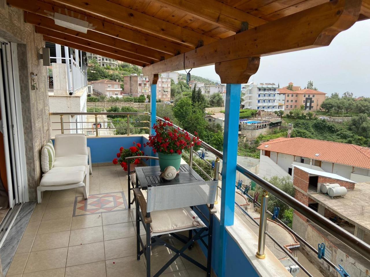 Selami Sea View Apartments Lukovë Eksteriør billede