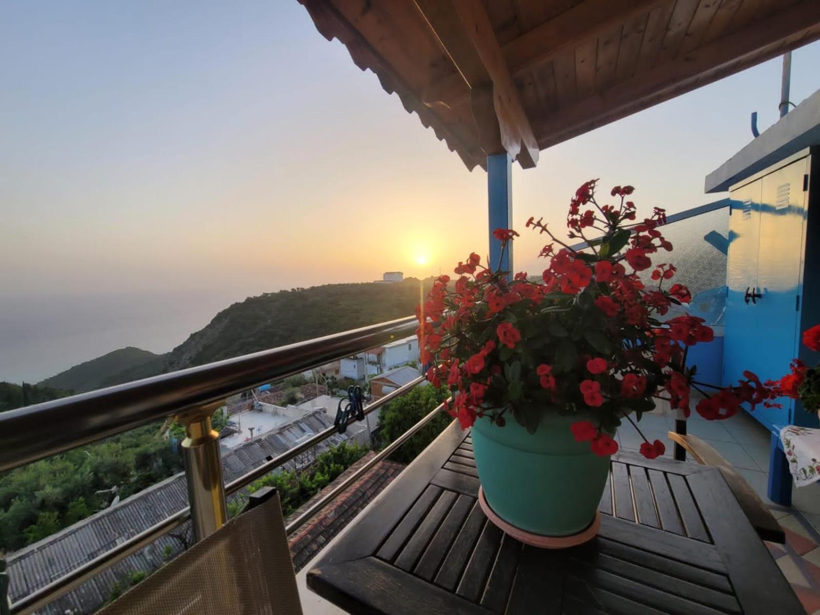 Selami Sea View Apartments Lukovë Eksteriør billede